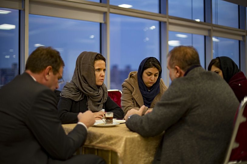 B2B – in der iranischen Handelskammer bearb Reise nach Iran: B2B-Meeting in Alborz